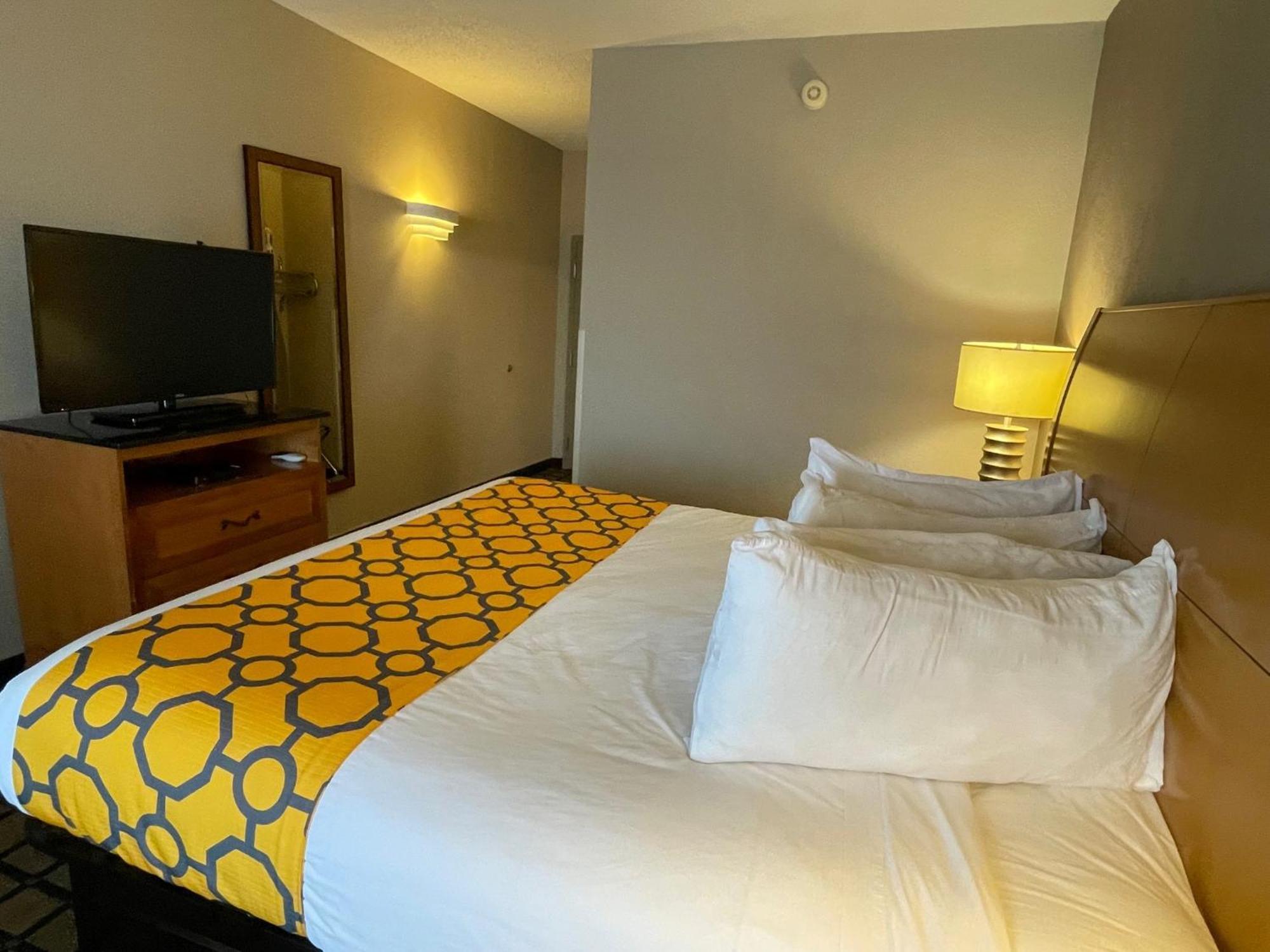 Hotel Baymont By Wyndham West Plains Exteriér fotografie
