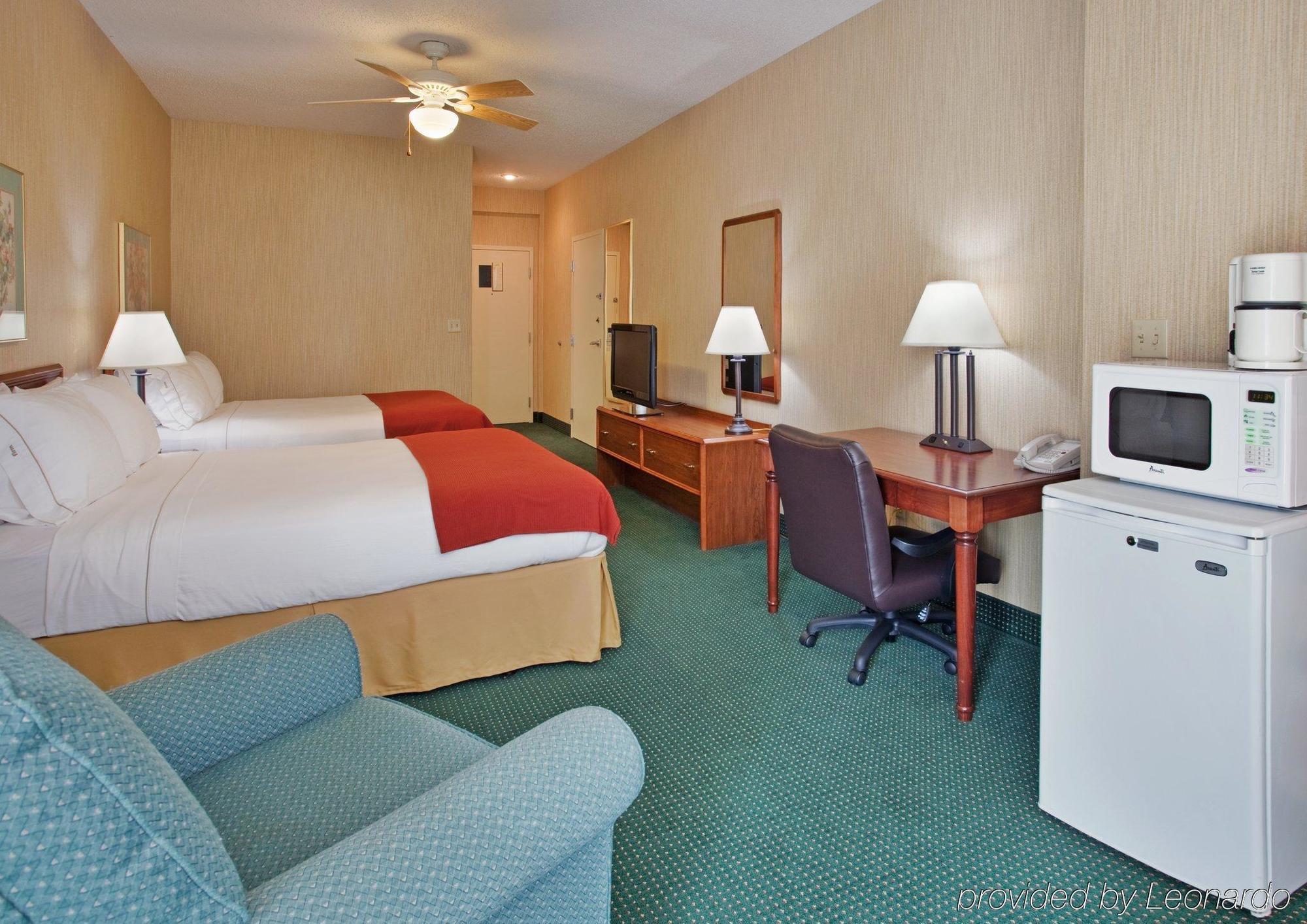 Hotel Baymont By Wyndham West Plains Pokoj fotografie